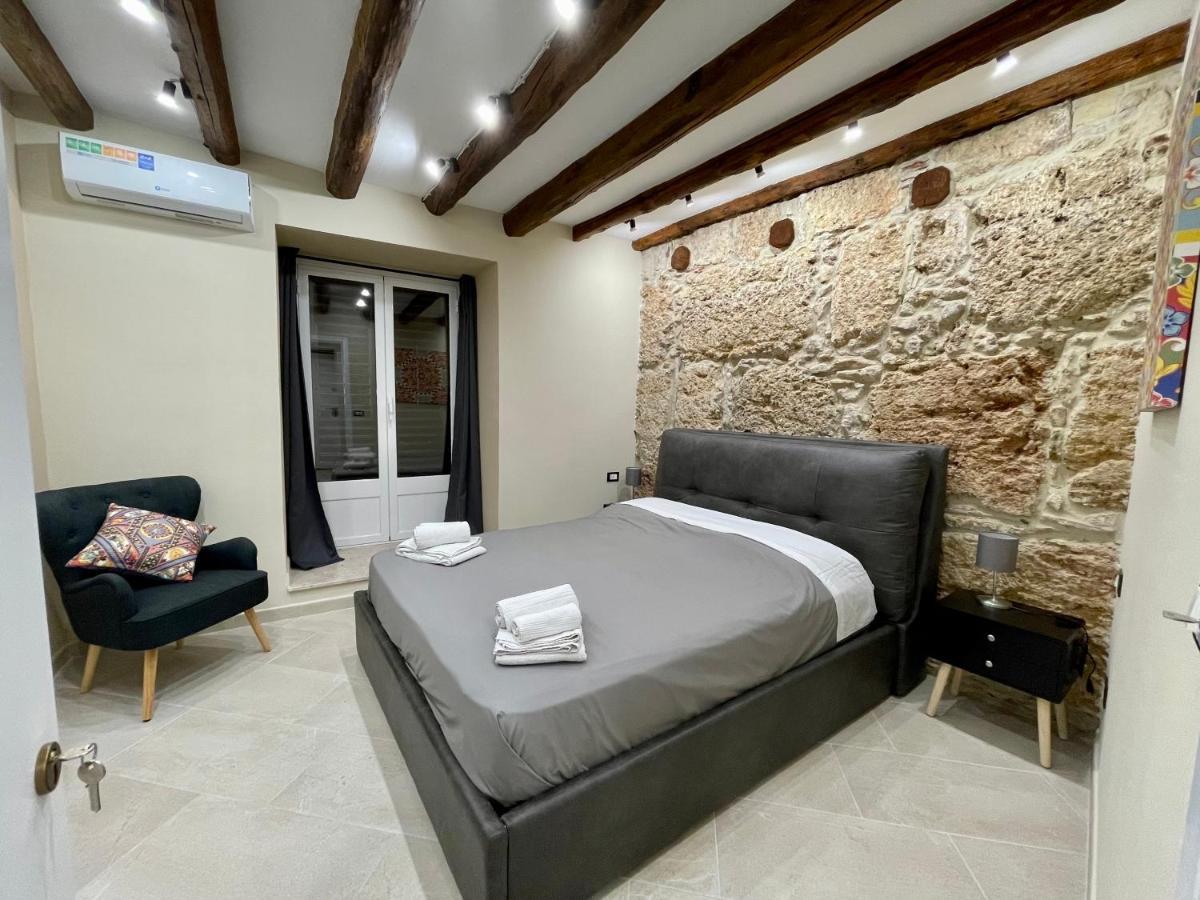 Tommy'S Rooms Palermo Eksteriør billede